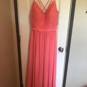 Prom/wedding dress